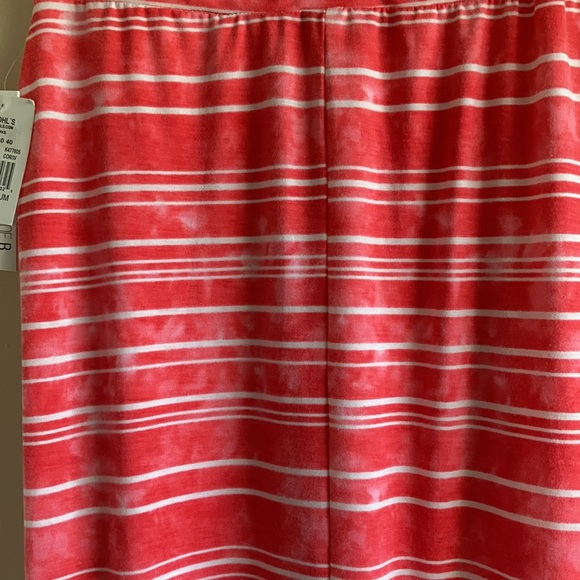 Joe B Women’s Skirt Size Medium Color - Coral and White - Picture 8 of 9
